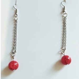 Hypoallergenic red dangle earrings
